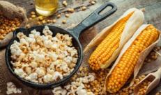 Воздушная кукуруза: так ли вреден попкорн